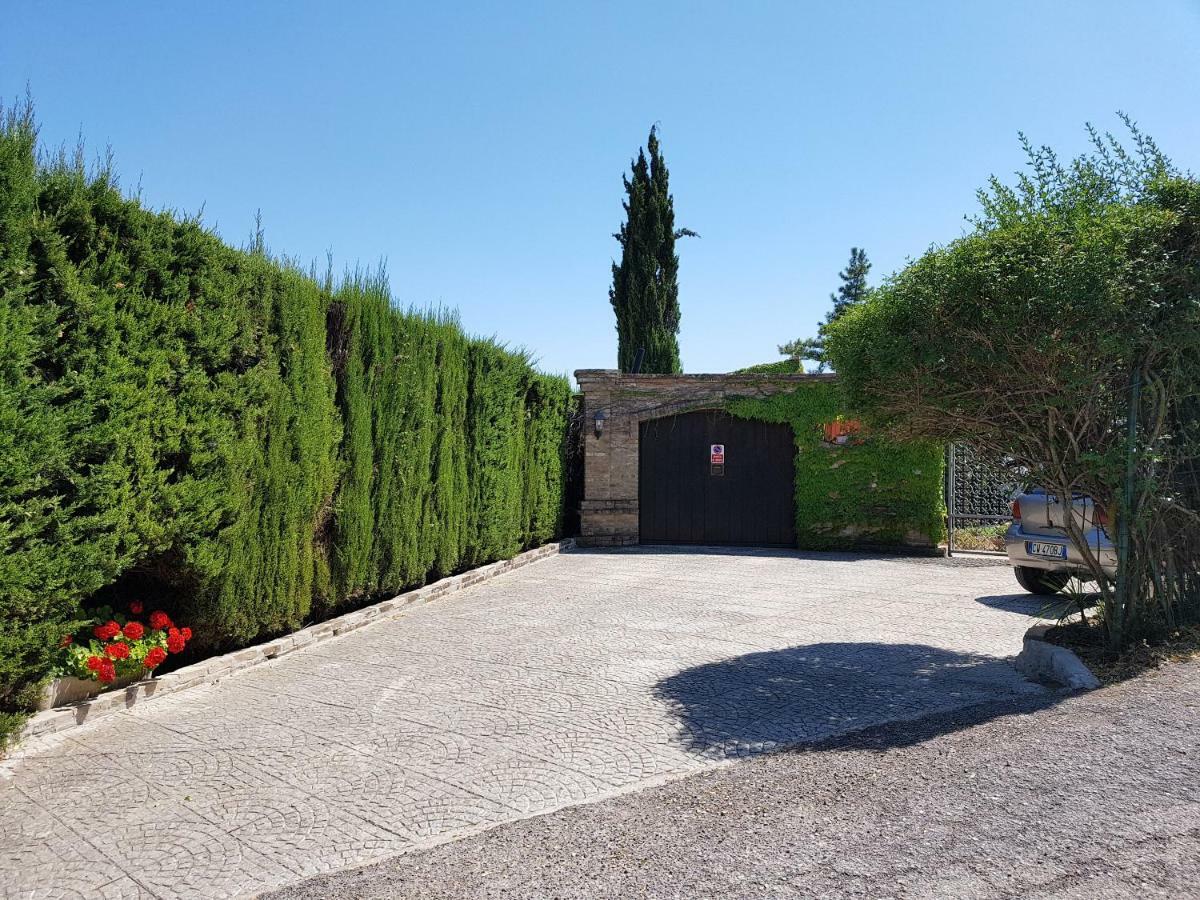 Villa Vittoria Citta Sant'Angelo Exterior foto